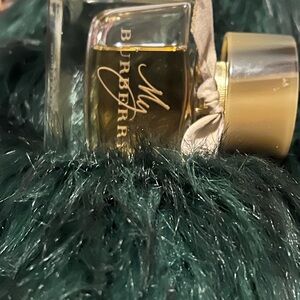 Burberry My Burberry with Gold Cap